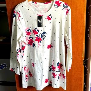 Kim Roger cotton top size medium